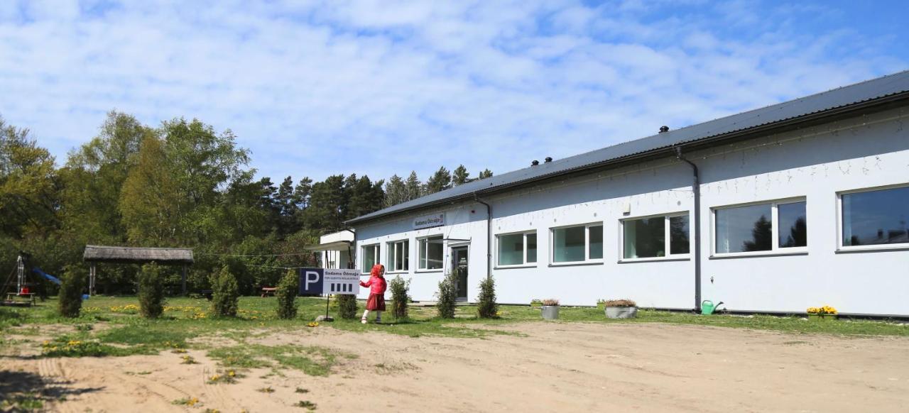 Kihnu Sadama Oeoemaja Guesthouse Lemsi Ngoại thất bức ảnh