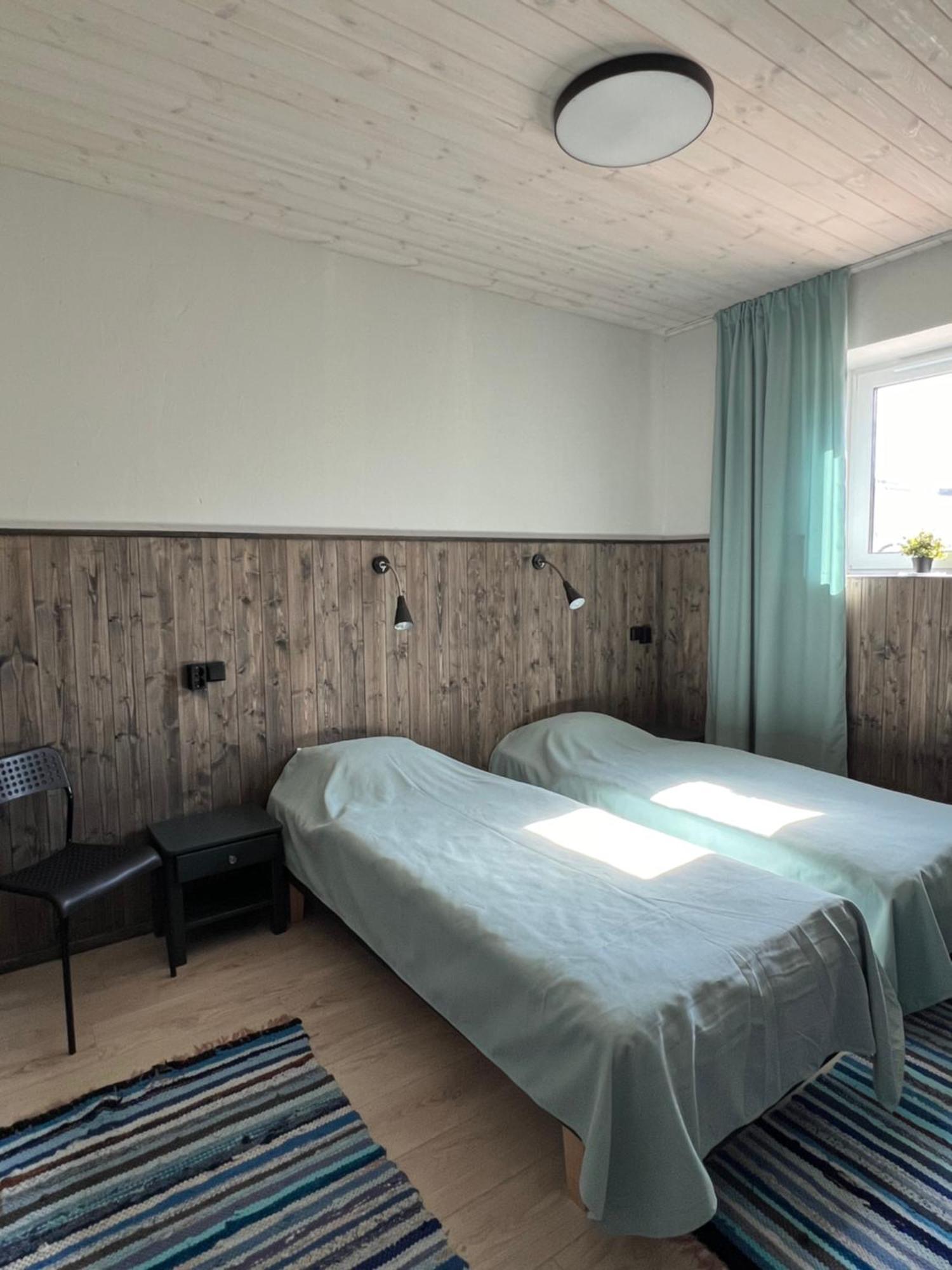 Kihnu Sadama Oeoemaja Guesthouse Lemsi Ngoại thất bức ảnh