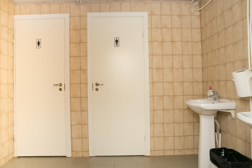 Kihnu Sadama Oeoemaja Guesthouse Lemsi Ngoại thất bức ảnh
